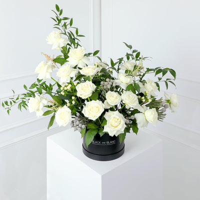 Mist- Fresh Flowers - BLACK AND BLANC