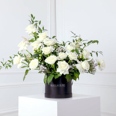 Mist- Fresh Flowers - BLACK AND BLANC