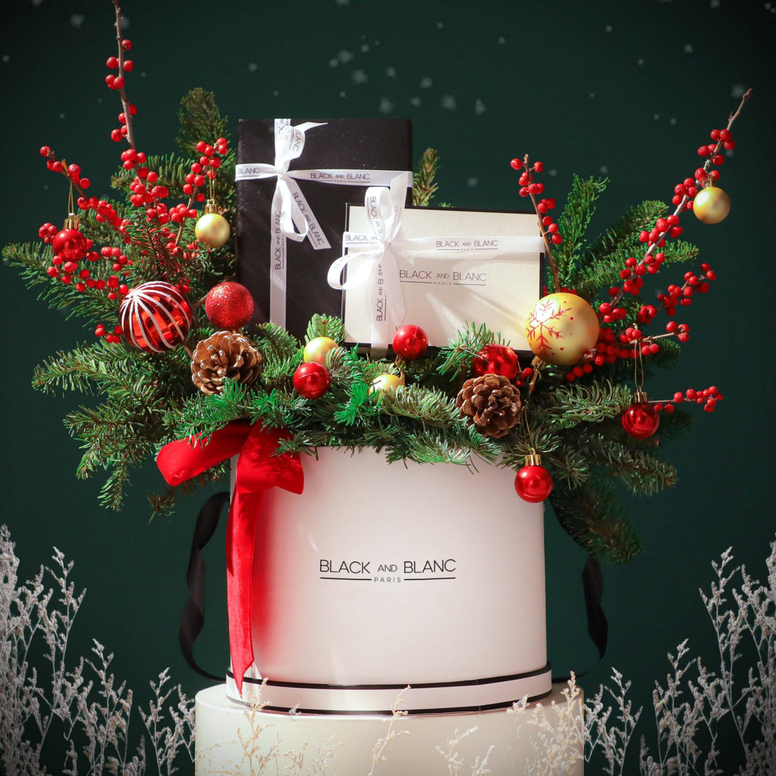 Mont Blanc - Notebook and Chocolate Christmas Hamper - BLACK AND BLANC