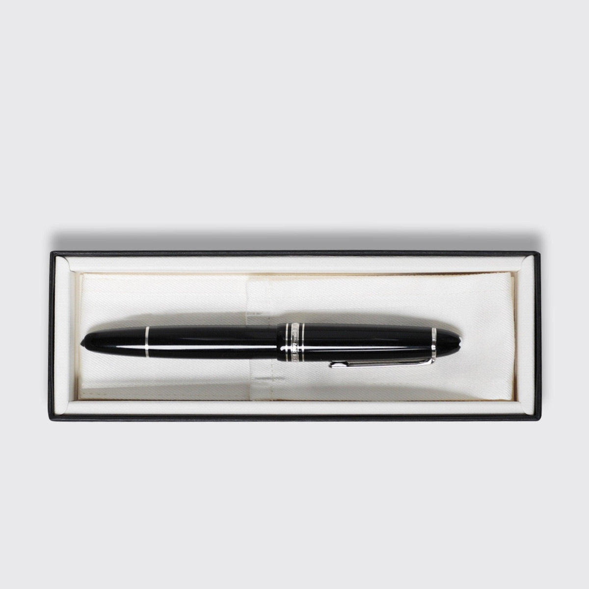 MontBlanc (Notebook & Pen) - BLACK AND BLANC