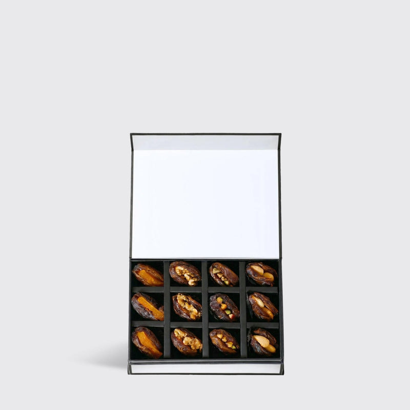 Nuts Stuffed Dates (12Pcs) - BLACK AND BLANC