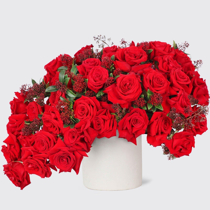 Passion Petal Pegasus in Vase - BLACK AND BLANC