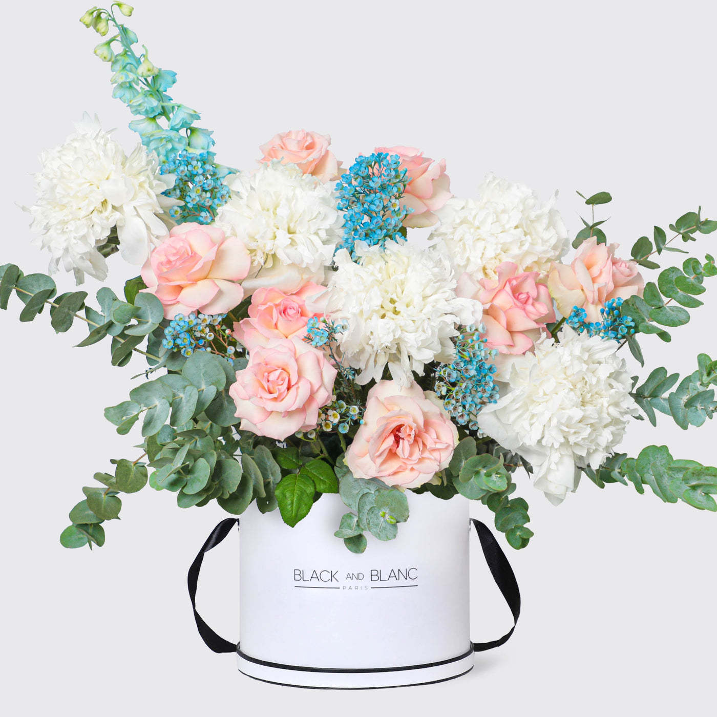 Pastel Dream Peonies in Box - Le Grand / White