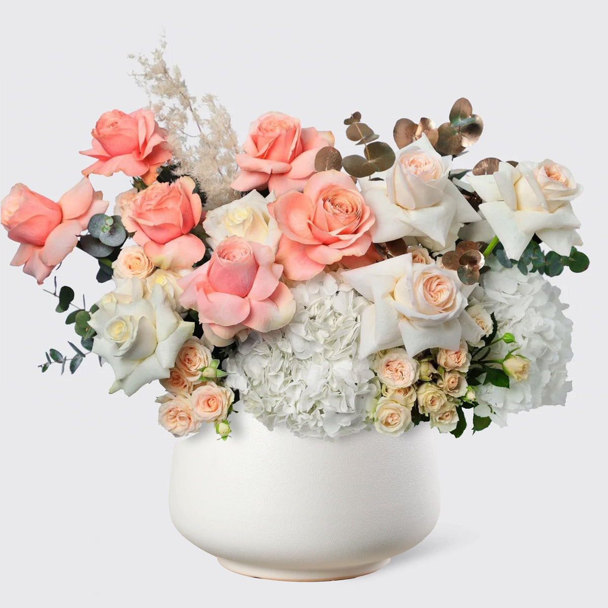 Peach Sorbet in Vase - BLACK AND BLANC