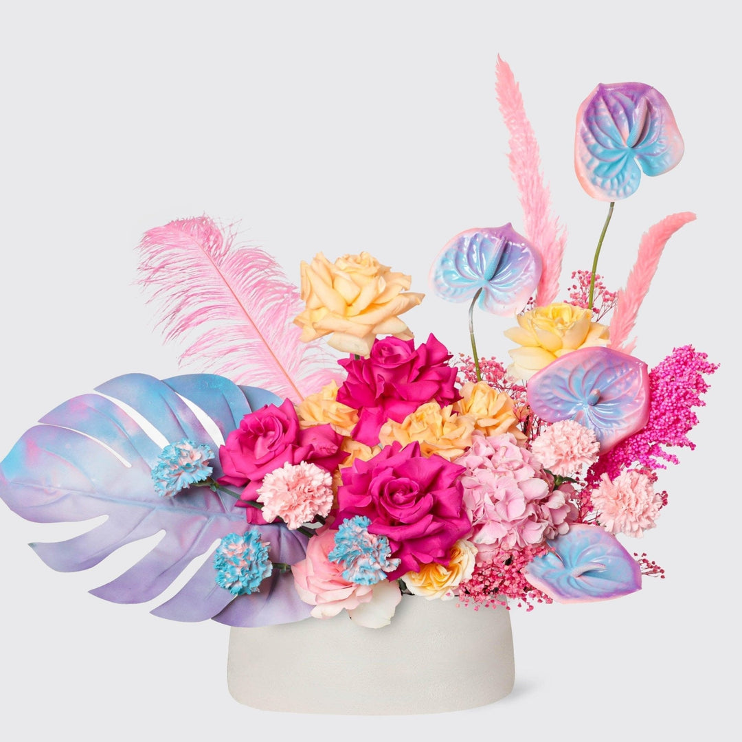 Radiant Reverie in Vase - BLACK AND BLANC