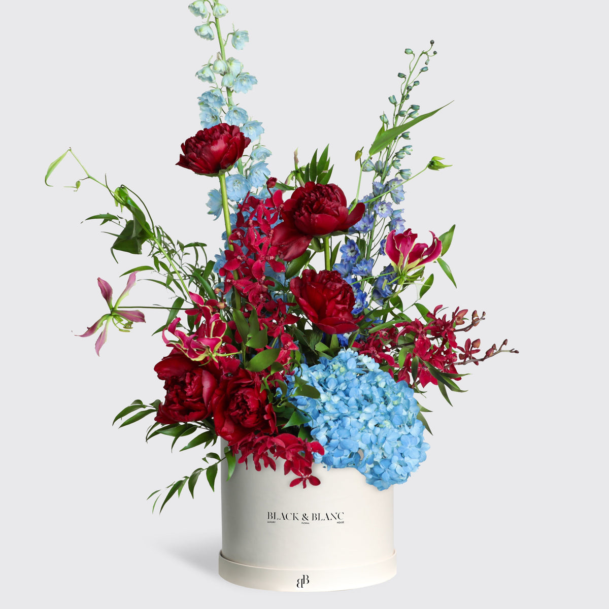 Красный шарм в коробке