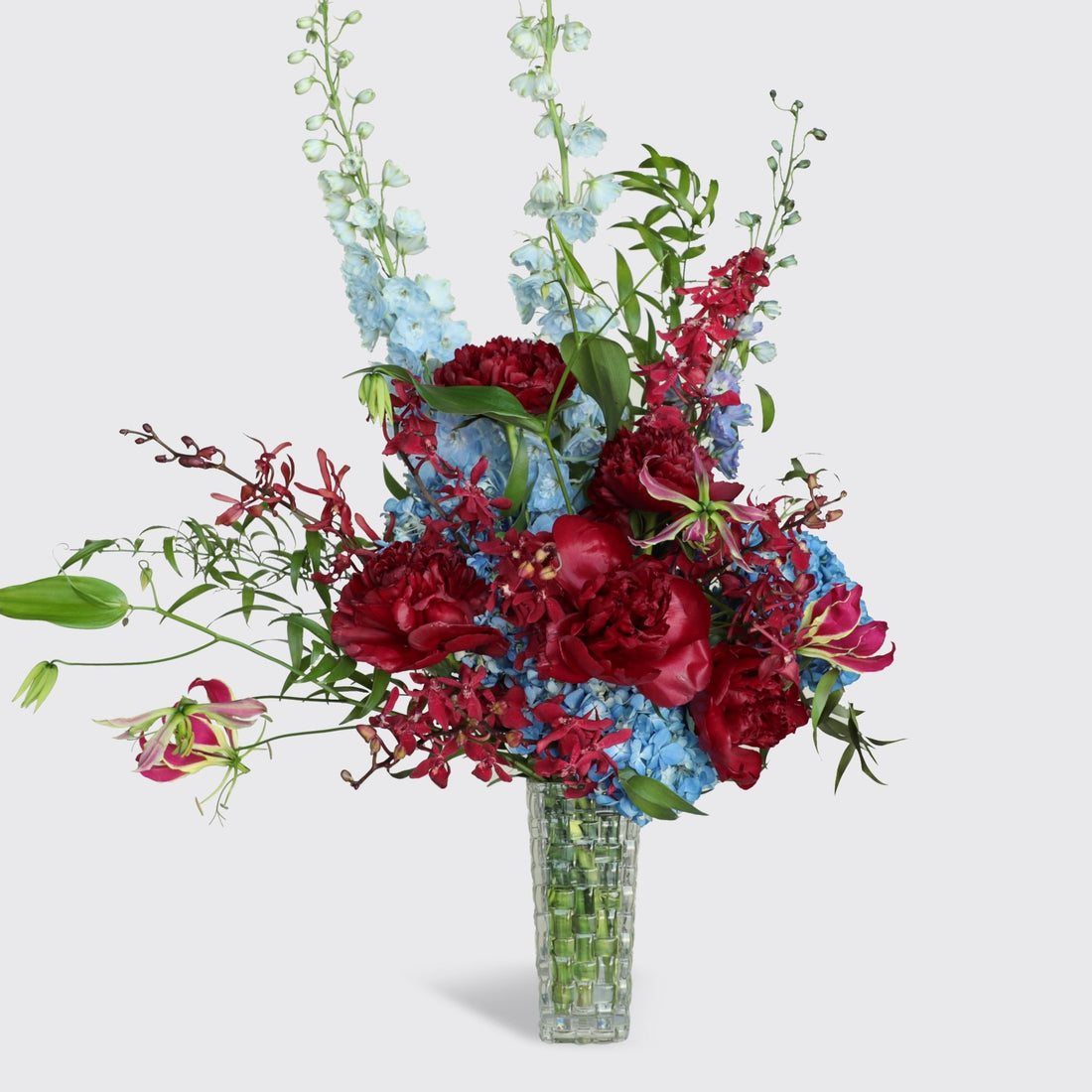 Red Charm in Vase - BLACK AND BLANC