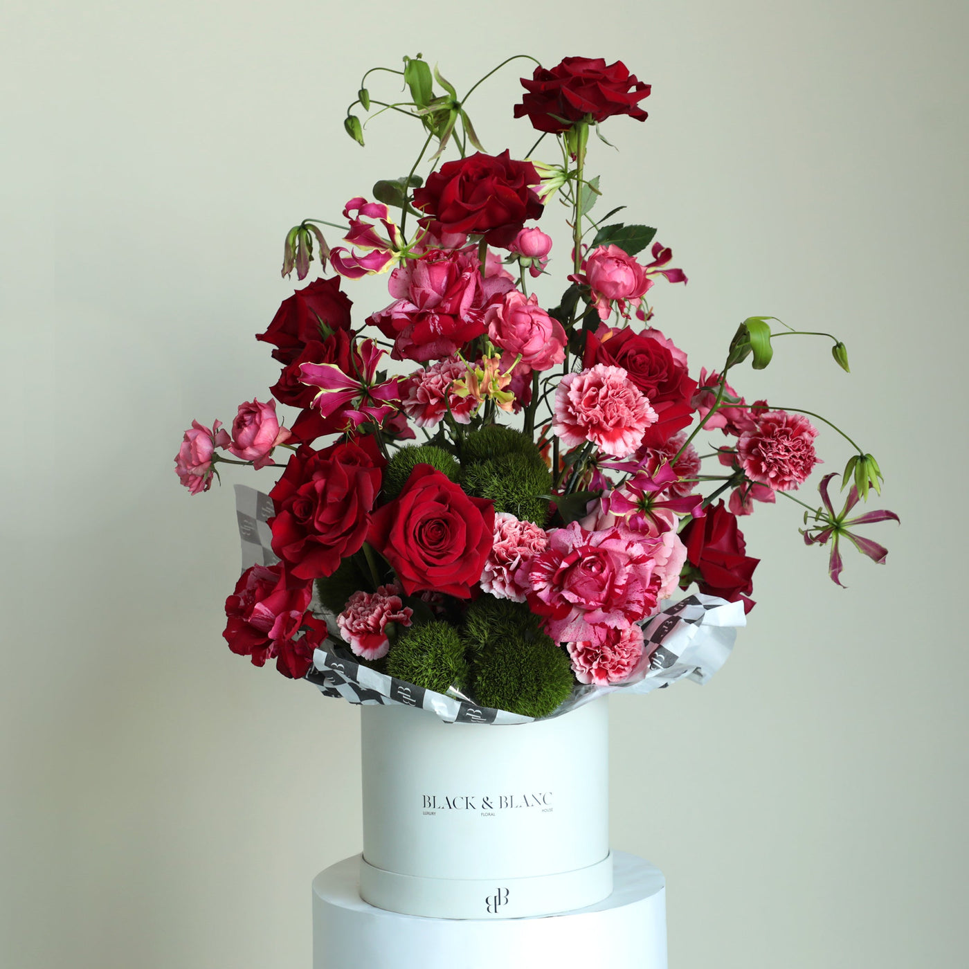 Red Queen in Box - Le Grand / White