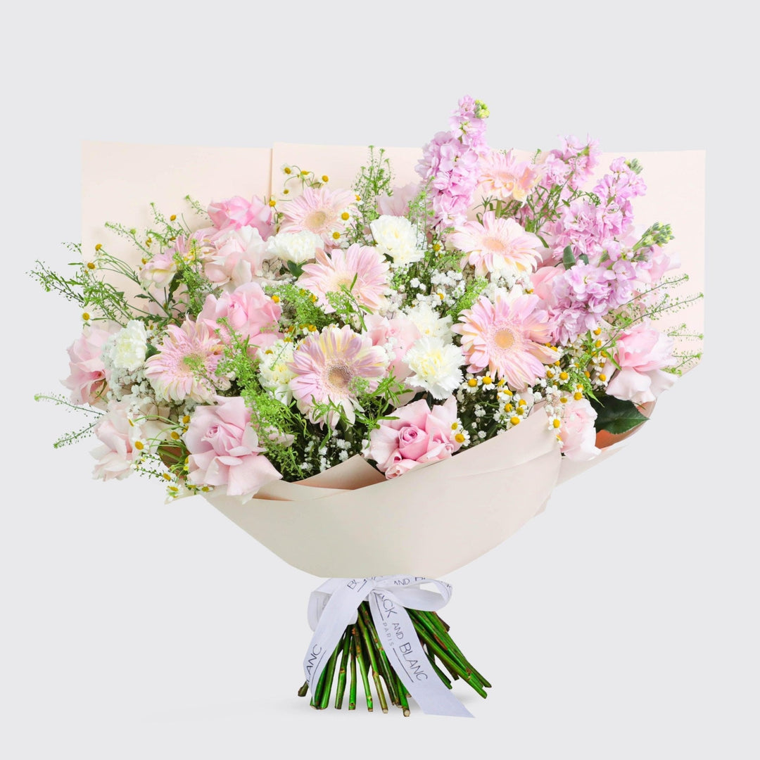 Rêverie Rosée Bouquet - BLACK AND BLANC