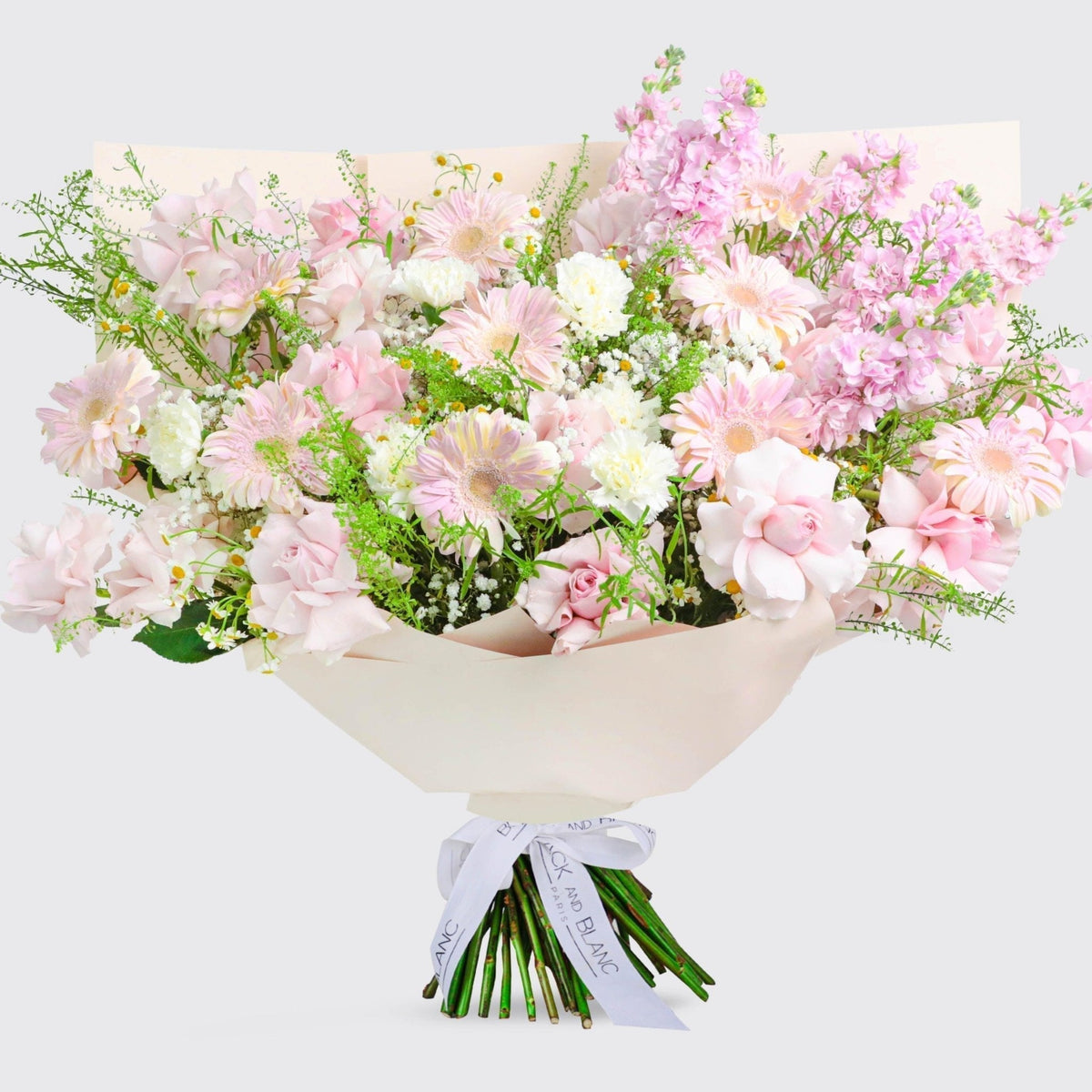 Rêverie Rosée Bouquet - BLACK AND BLANC