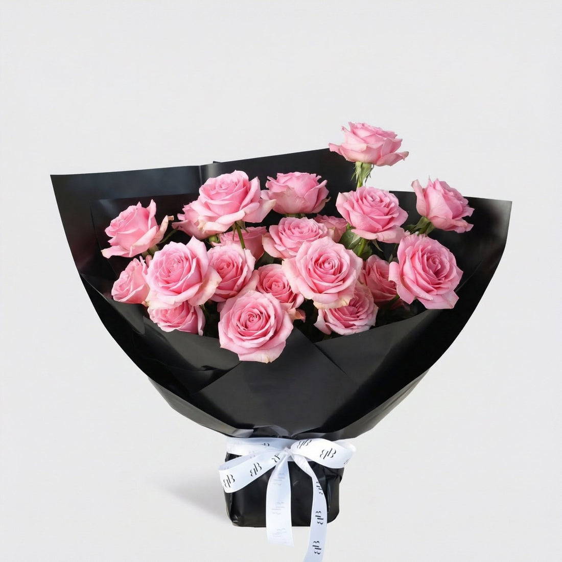 Rose Luxe Bouquet - BLACK AND BLANC