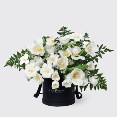 Snow White Tulips BouqBox - Fresh Flowers - BLACK AND BLANC