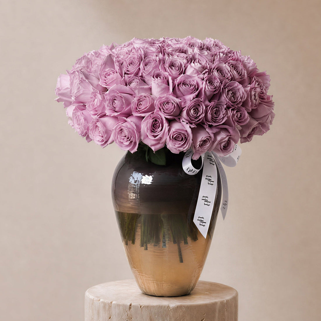 Sundus Purple Roses in Lumiere Vase - BLACK AND BLANC