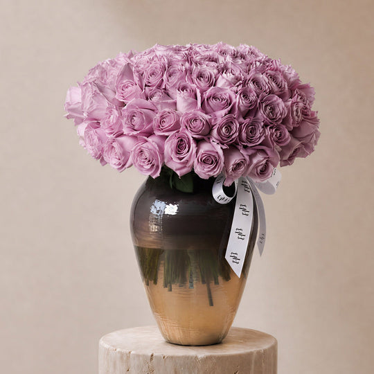 Sundus Purple Roses in Lumiere Vase - BLACK AND BLANC