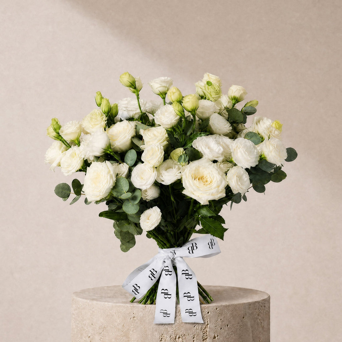 Vellum Bouquet - BLACK AND BLANC