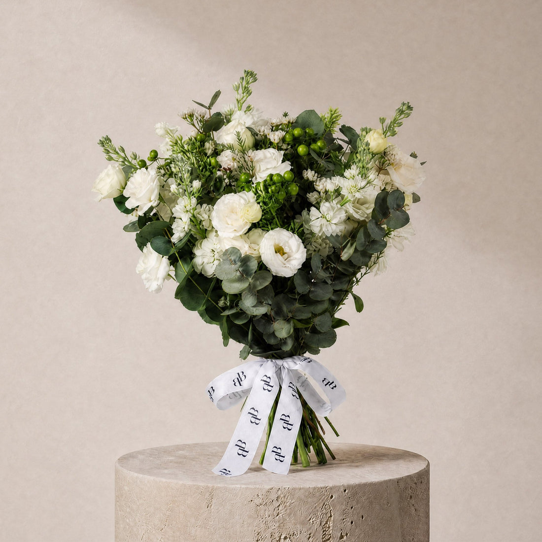 Verdant Bouquet - BLACK AND BLANC