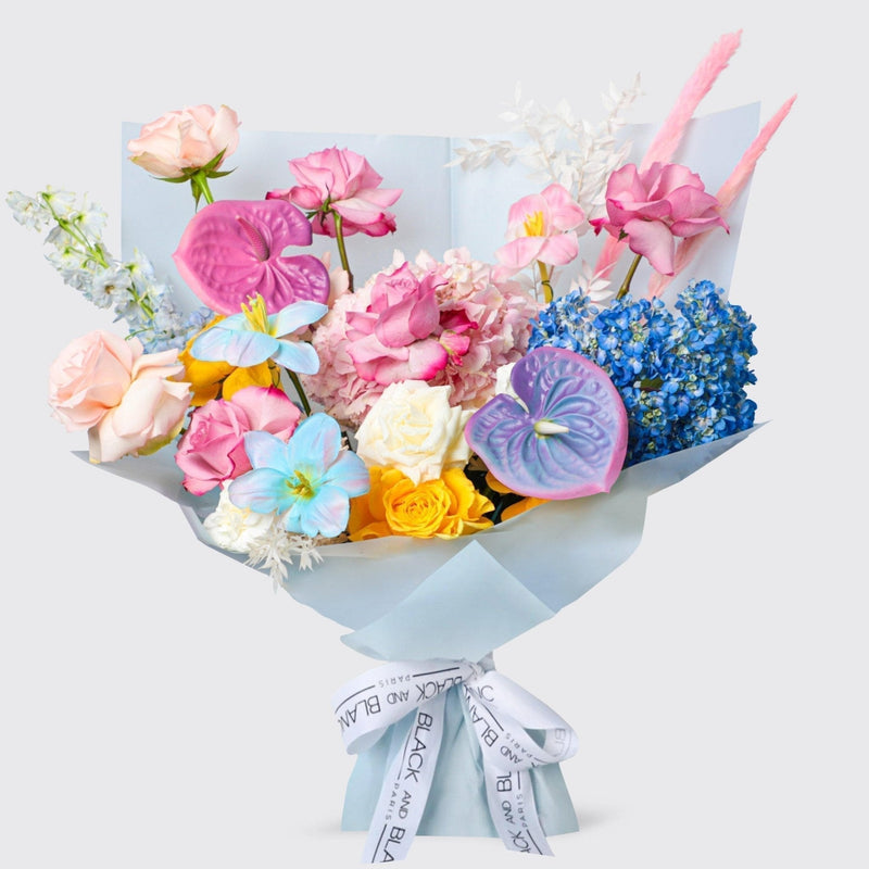 Vibrant Delice Bouquet - BLACK AND BLANC