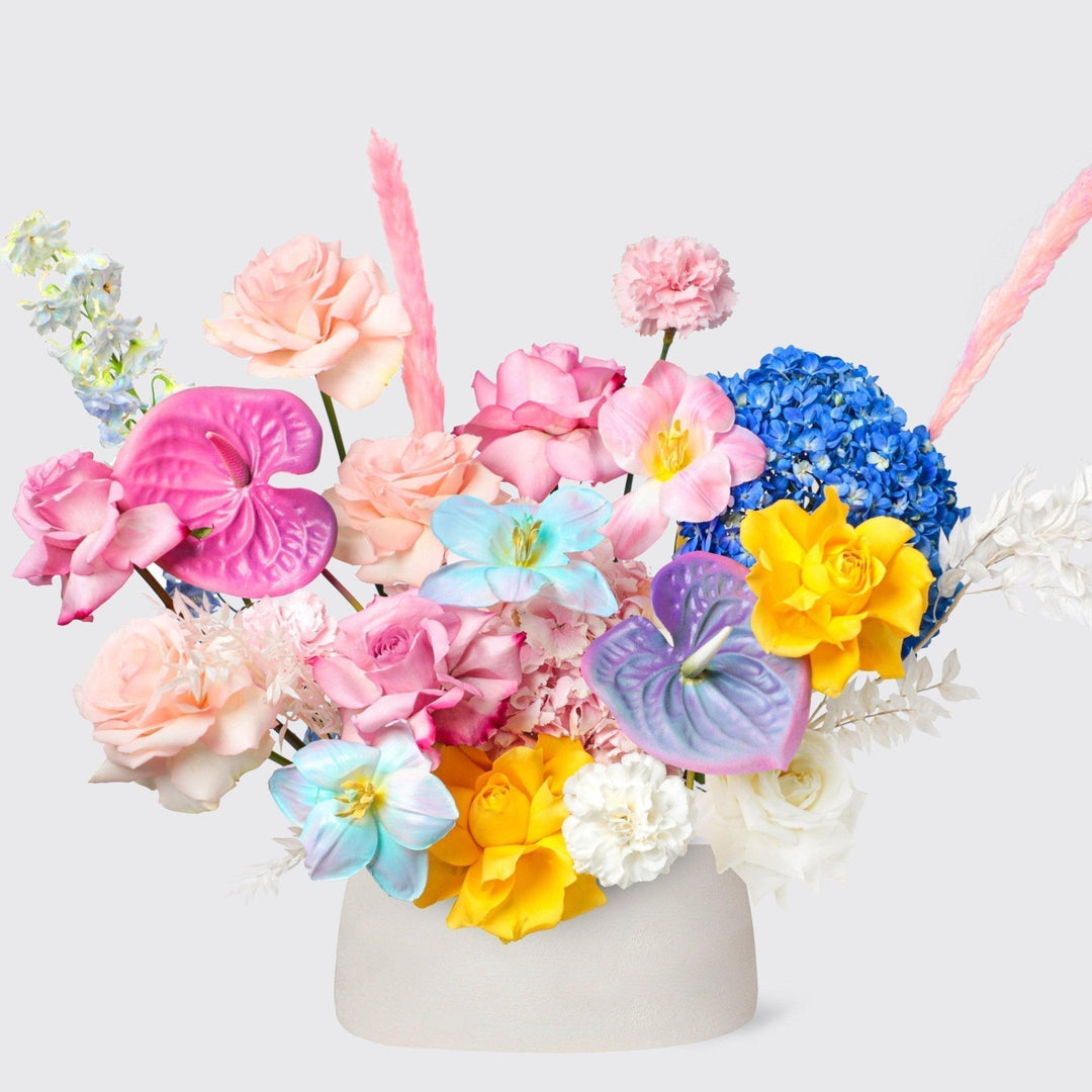 Vibrant Delice in Vase - BLACK AND BLANC