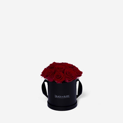 Vibrant Red BouqBox - Infinity Roses - BLACK AND BLANC