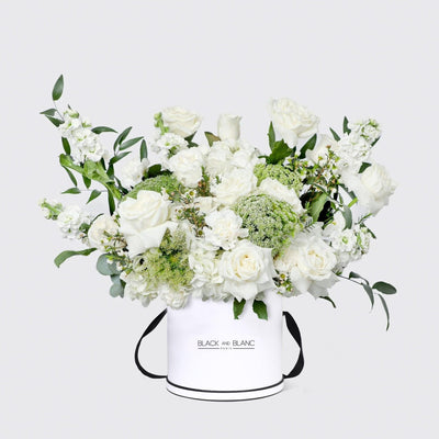 Whispering White Set - BLACK AND BLANC