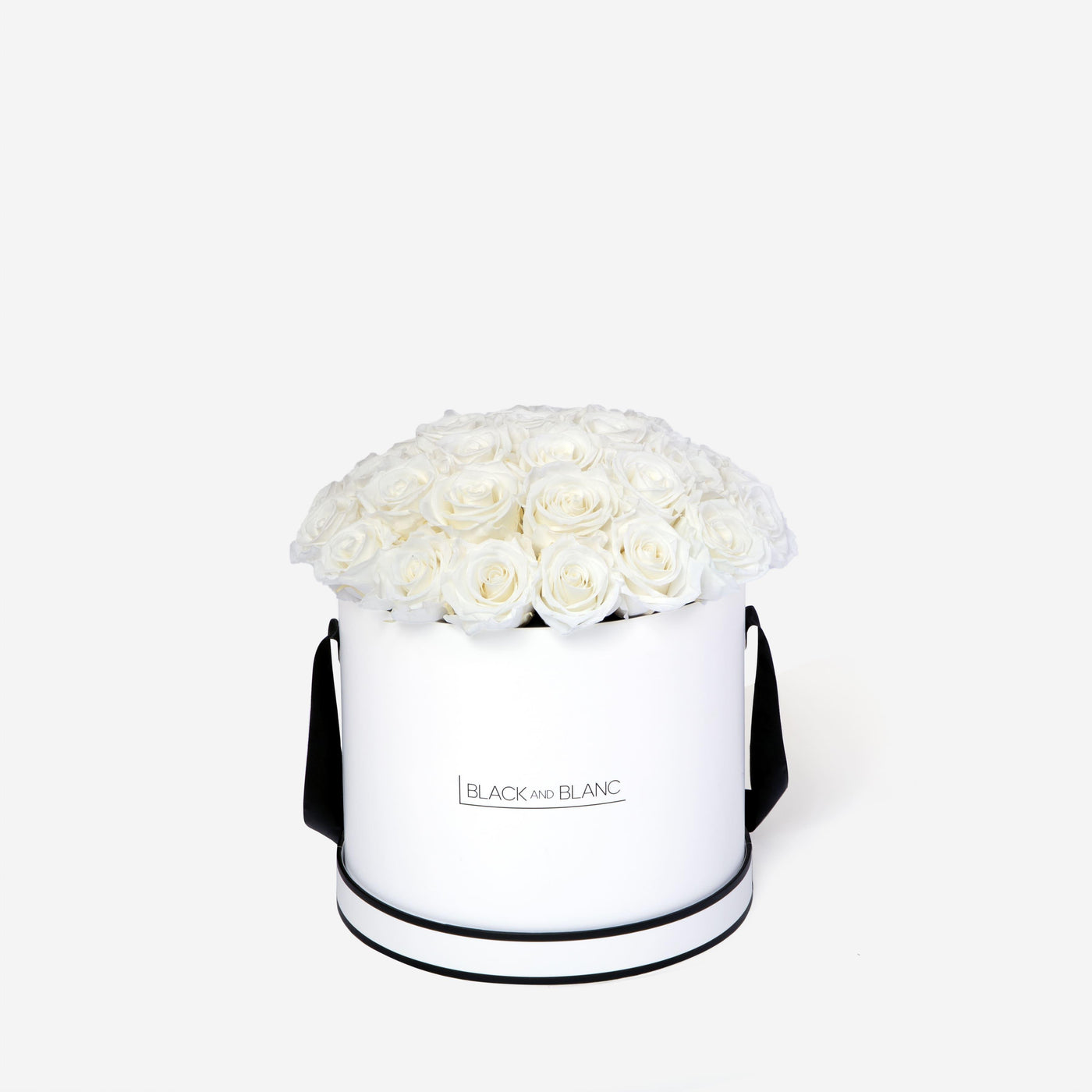 White BouqBox - Infinity Roses - BLACK AND BLANC