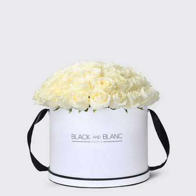 White Roses in Box - Fresh Flowers - Le Luxi / White - Box